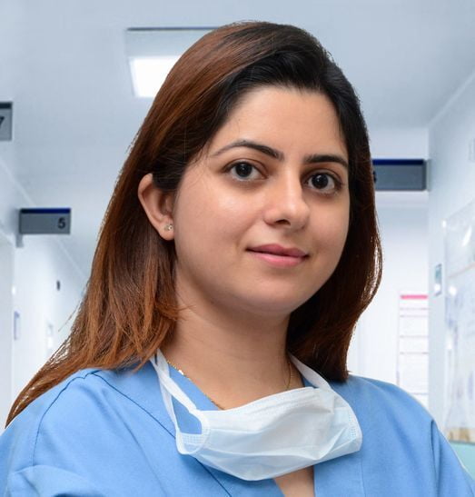 Dr Rosy Dhawan- ​Conservative Dentist & Endodontist
