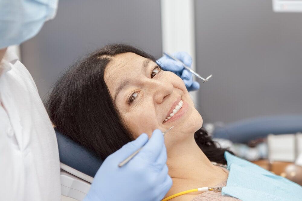 Tooth Replacement Options in Chandigarh: Restoring Smiles with Modern Dentistry
