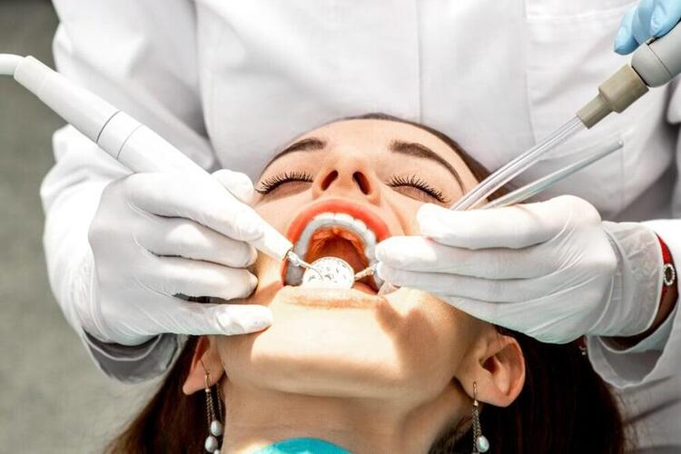 Living with Dentures